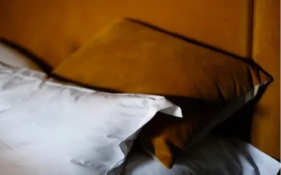 How do you get yellow stains out of your pillow?